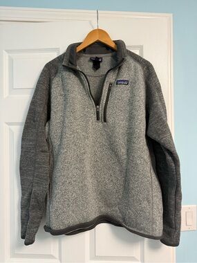 Patagonia Men’s Gray Two-Tone Half-Zip Fleece